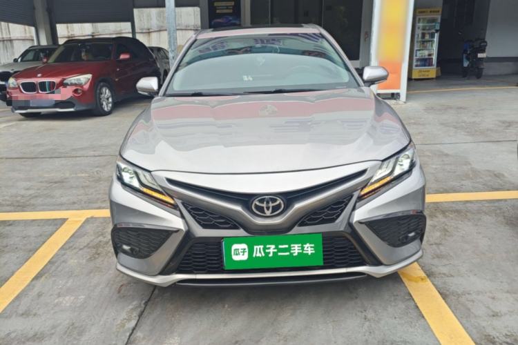 Used Toyota Camry 2021 2.0S FENGSHANG Edition Front