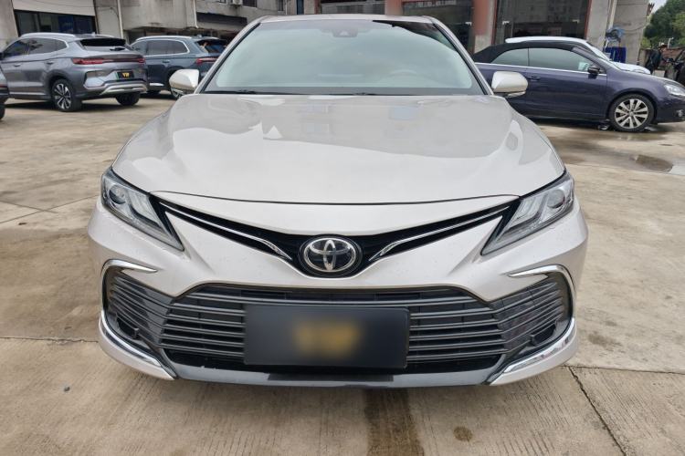 Used Toyota Camry 2021 2.0G Luxury Edition Front
