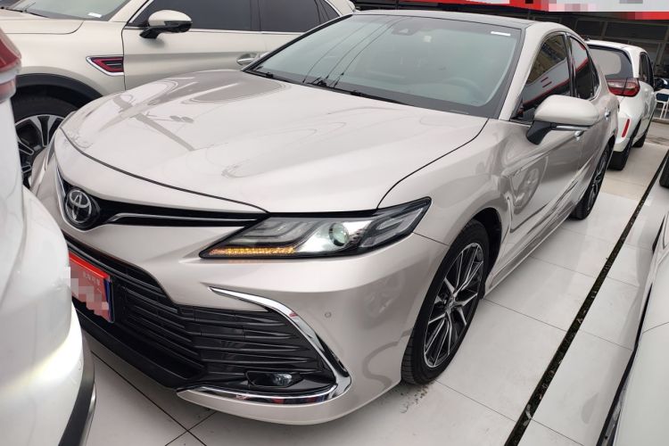 Used Toyota Camry 2021 2.5G Luxury Edition Front