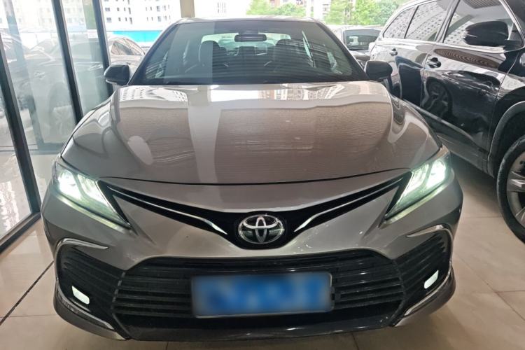 Used Toyota Camry 2021 2.0G Luxury Edition Front