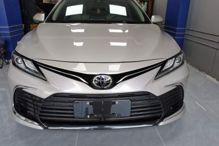 Used Toyota Camry 2021 2.0G Luxury Edition Front