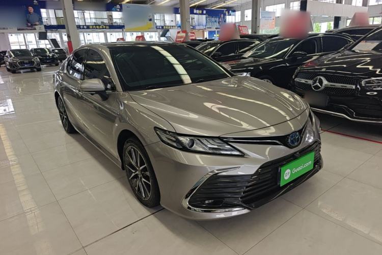 Used Toyota Camry 2021 Dual-Motor 2.5HG Luxury Edition Front Right 45 Deg