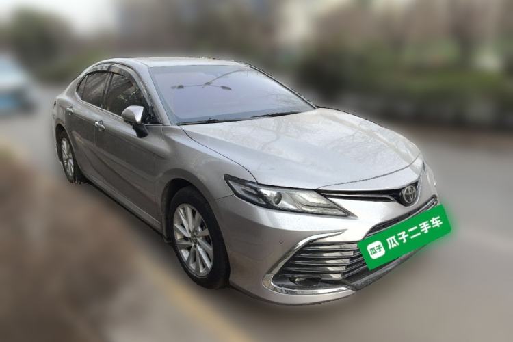 Used Toyota Camry 2021 2.0G Luxury Edition Front Right 45 Deg