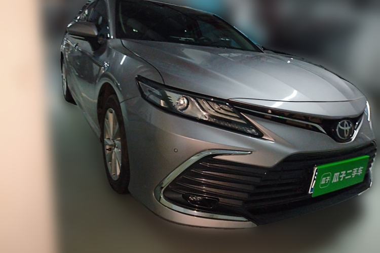 Used Toyota Camry 2021 2.0G Luxury Edition Front Right 45 Deg