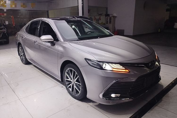 Used Toyota Camry 2021 Dual-Motor 2.5HG Luxury Edition Front Right 45 Deg
