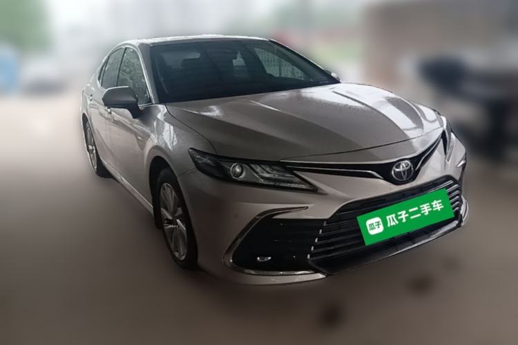 Used Toyota Camry 2021 2.0G Luxury Edition Front Right 45 Deg