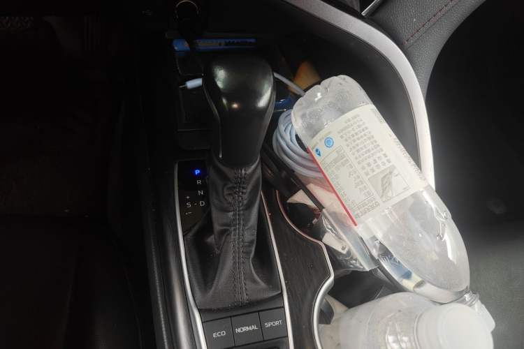 Used Toyota Camry 2021 Dual-Motor 2.5HG Luxury Edition Gear Lever