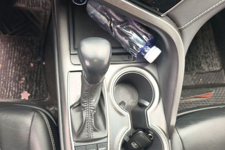 Used Toyota Camry 2021 2.5S Fēngshàng Edition Gear Lever