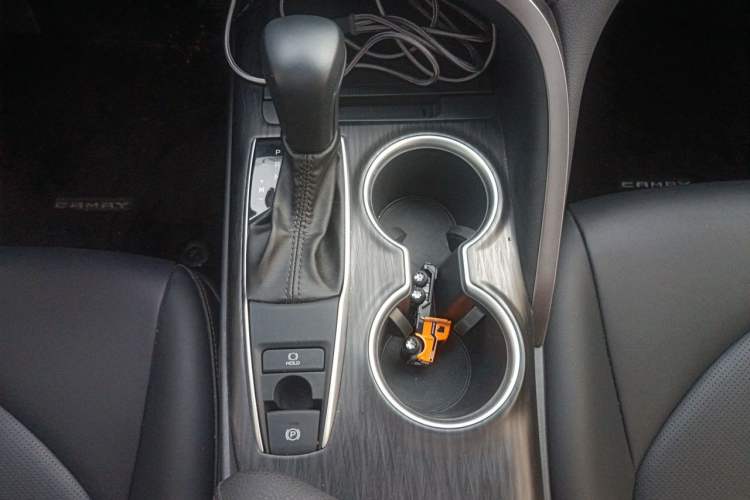 Used Toyota Camry 2021 2.0G Luxury Edition Gear Lever