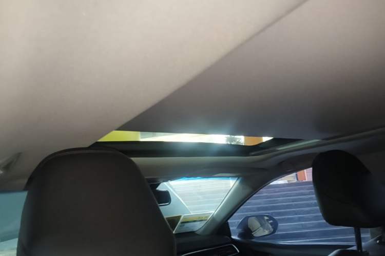 Used Toyota Camry 2021 2.5G Luxury Edition Headliner