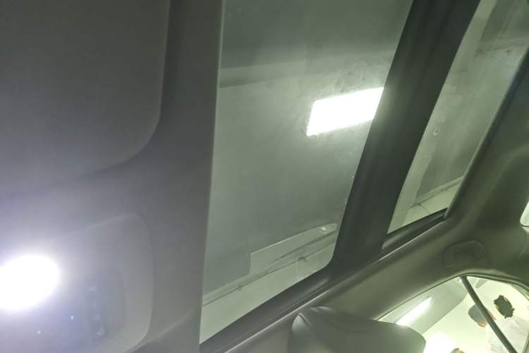Used Toyota Camry 2021 Dual-Motor 2.5HG Luxury Edition Headliner
