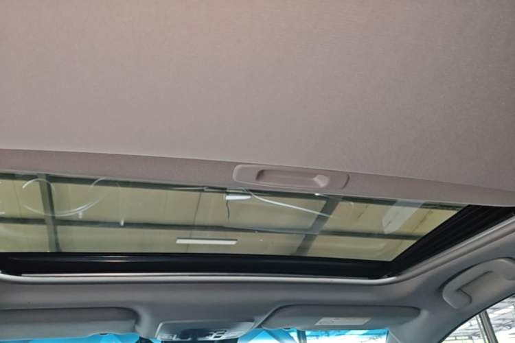 Used Toyota Camry 2021 2.0G Luxury Edition Headliner