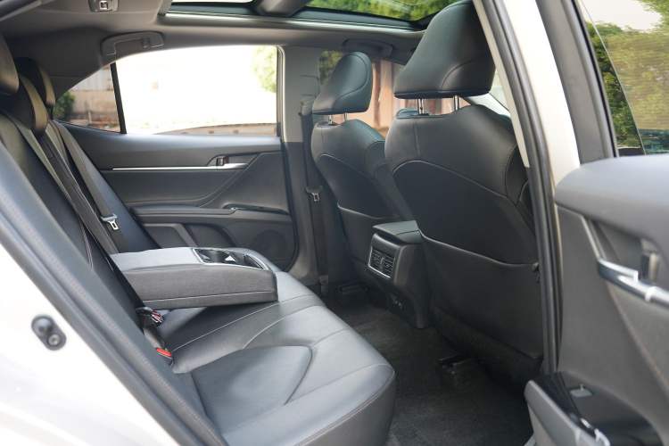 Used Toyota Camry 2021 2.5G Luxury Edition Interior 12