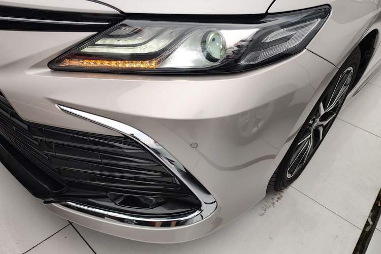 Used Toyota Camry 2021 2.5G Luxury Edition Left Front Headlight
