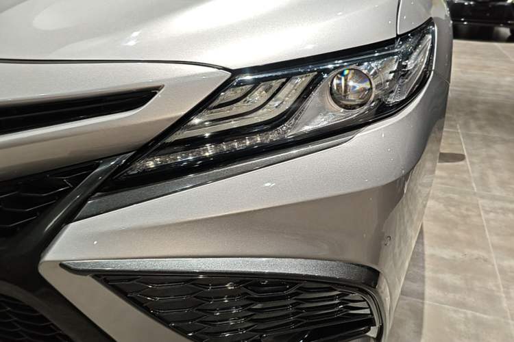 Used Toyota Camry 2021 Dual-Motor 2.5HS Fēngshàng Edition Left Front Headlight