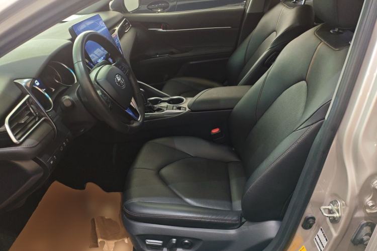 Used Toyota Camry 2021 2.0G Luxury Edition Left Front Seat