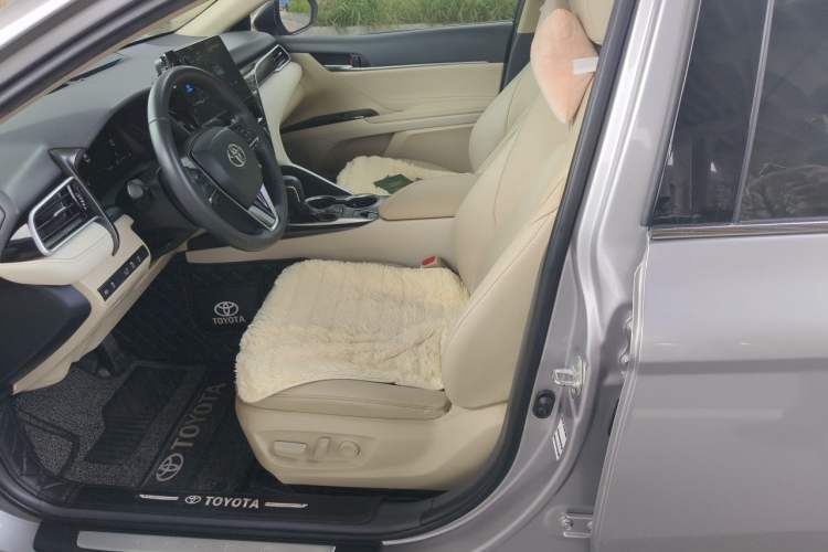 Used Toyota Camry 2021 2.5G Luxury Edition Left Front Seat