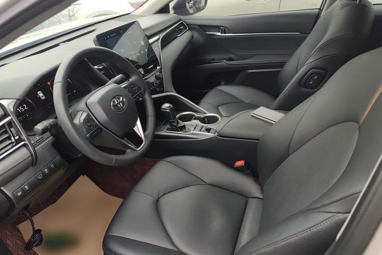 Used Toyota Camry 2021 2.5G Luxury Edition Left Front Seat