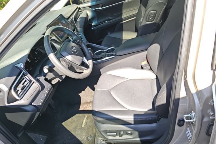 Used Toyota Camry 2021 2.5G Luxury Edition Left Front Seat