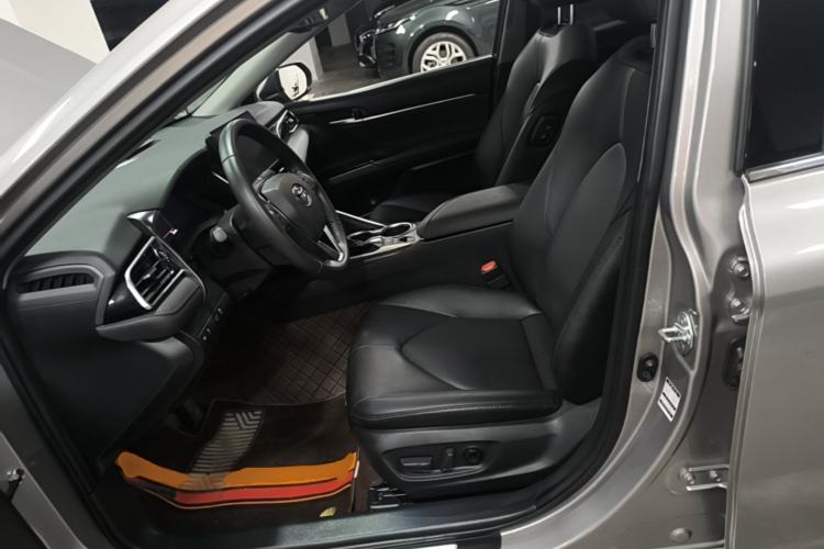 Used Toyota Camry 2021 Dual-Motor 2.5HG Luxury Edition Left Front Seat