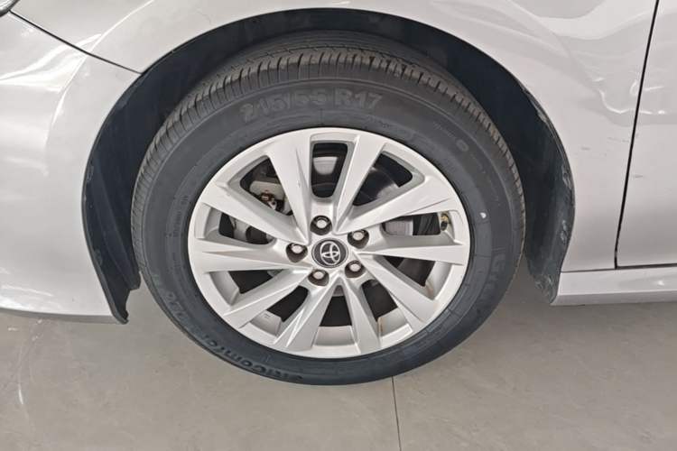 Used Toyota Camry 2021 2.0G Luxury Edition Left Front Wheel Hub