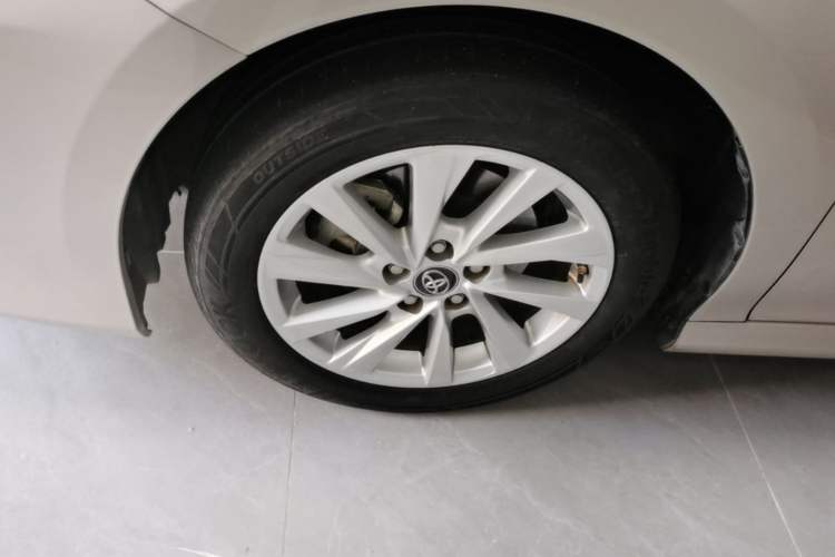 Used Toyota Camry 2021 2.0G Luxury Edition Left Front Wheel Hub