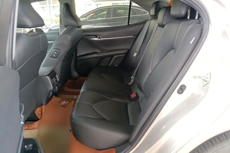 Used Toyota Camry 2021 2.0G Luxury Edition Left Rear Seat