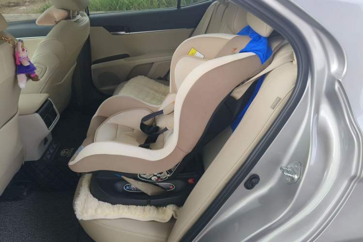 Used Toyota Camry 2021 2.5G Luxury Edition Left Rear Seat