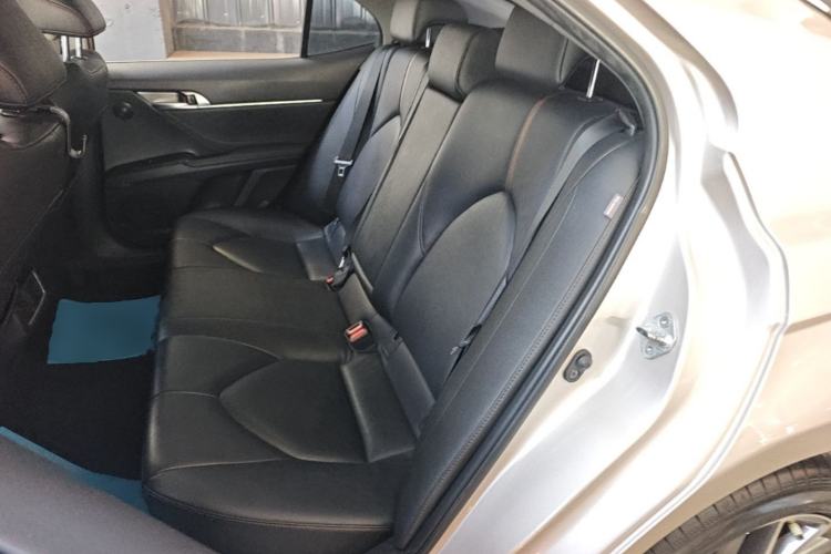 Used Toyota Camry 2021 2.5G Luxury Edition Left Rear Seat