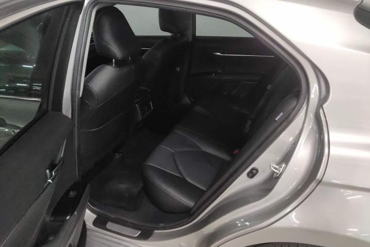 Used Toyota Camry 2021 2.0G Luxury Edition Left Rear Seat