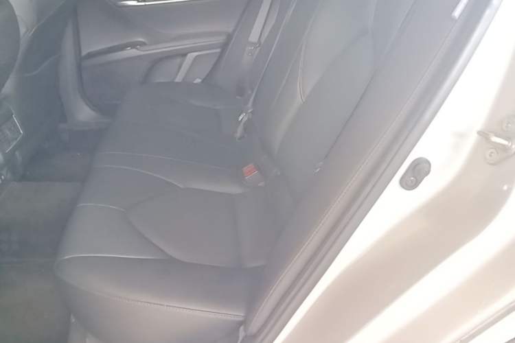 Used Toyota Camry 2021 2.0G Luxury Edition Left Rear Seat