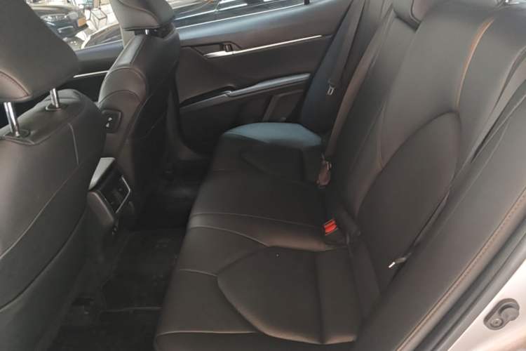 Used Toyota Camry 2021 2.0G Luxury Edition Left Rear Seat