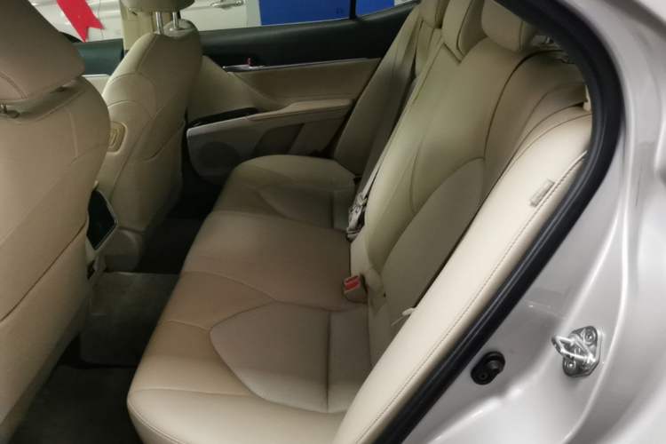Used Toyota Camry 2021 2.0G Luxury Edition Left Rear Seat