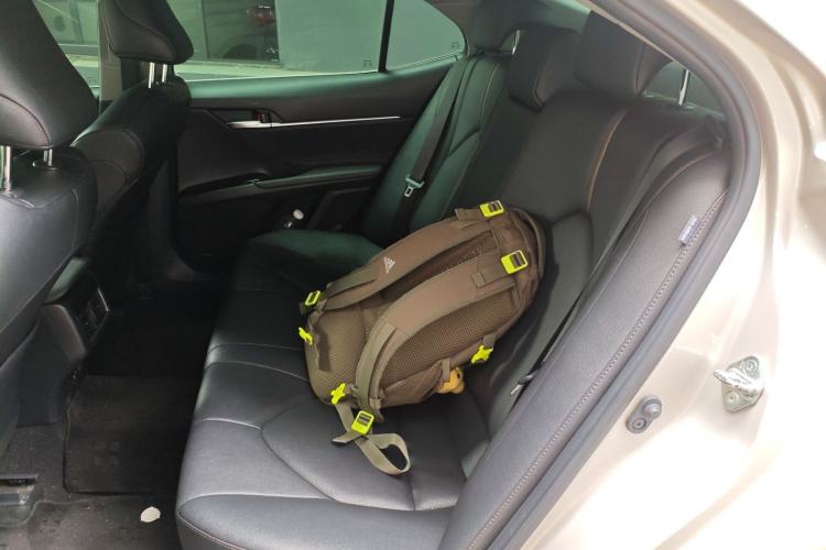 Used Toyota Camry 2021 2.5G Luxury Edition Left Rear Seat