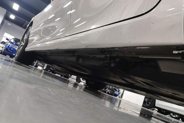 Used Toyota Camry 2021 2.5G Luxury Edition Left Side Sill