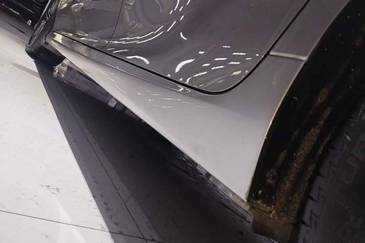 Used Toyota Camry 2021 Dual-Motor 2.5HG Luxury Edition Left Side Sill