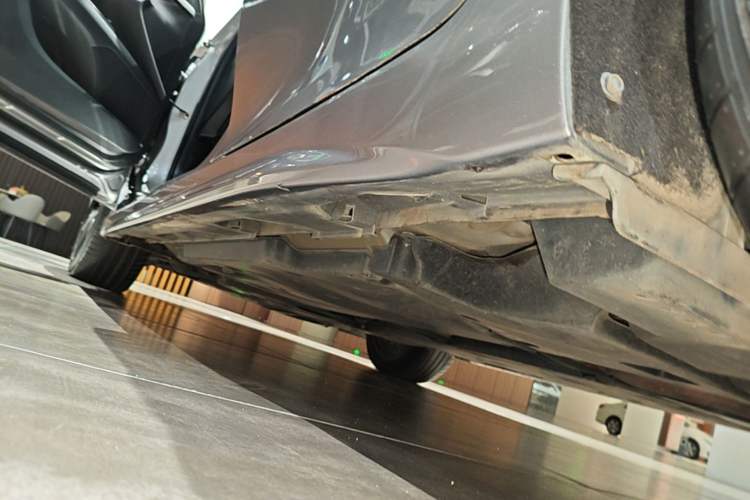 Used Toyota Camry 2021 Dual-Motor 2.5HS Fēngshàng Edition Left Side Sill