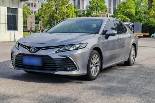 Used Toyota Camry 2021 2.0G Luxury Edition