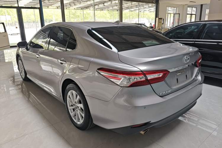 Used Toyota Camry 2021 2.0G Luxury Edition Rear Left 45 Deg