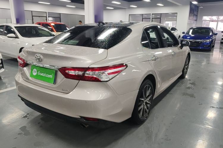Used Toyota Camry 2021 2.5G Luxury Edition Rear Right 45 Deg