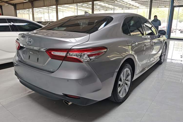 Used Toyota Camry 2021 2.0G Luxury Edition Rear Right 45 Deg