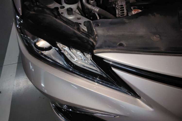 Used Toyota Camry 2021 2.5G Luxury Edition Right Front Headlight