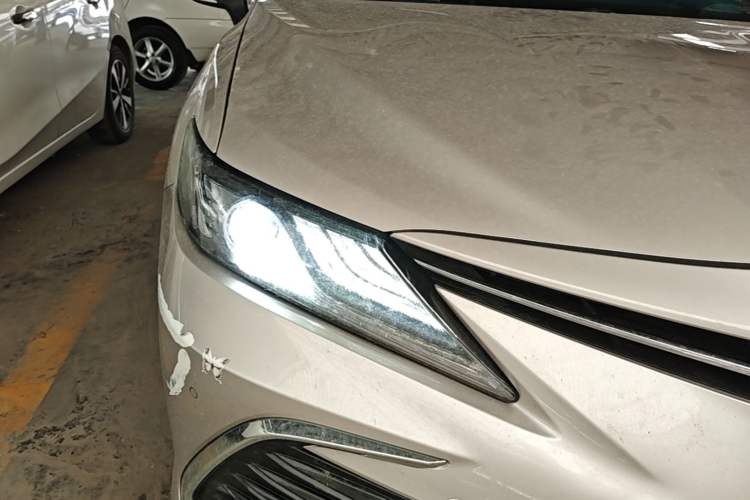 Used Toyota Camry 2021 2.0G Luxury Edition Right Front Headlight