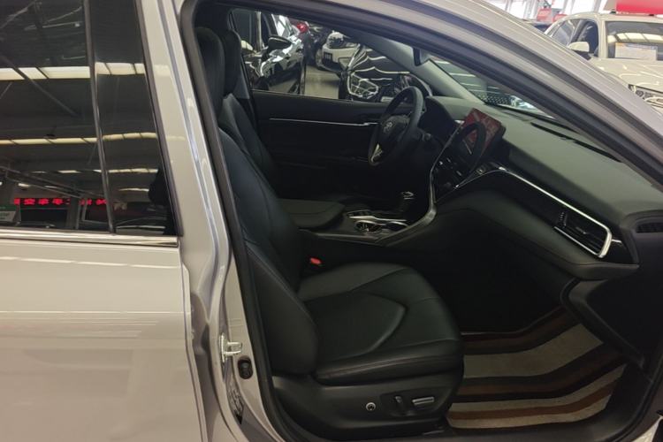 Used Toyota Camry 2021 Dual-Motor 2.5HG Luxury Edition Right Front Seat