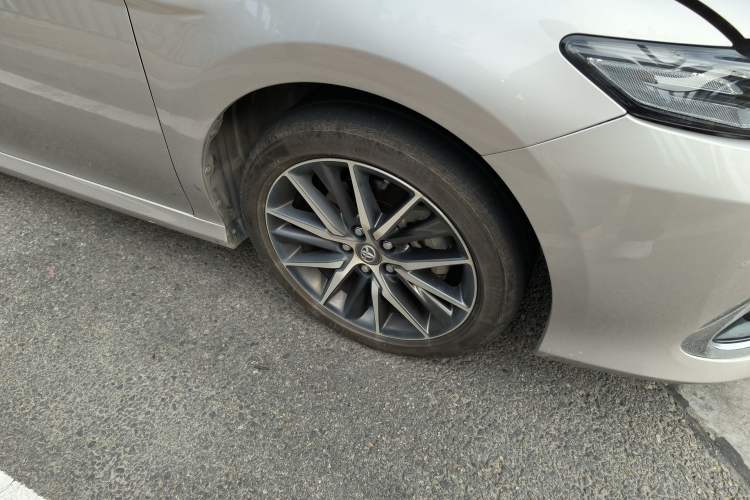 Used Toyota Camry 2021 Dual-Motor 2.5HG Luxury Edition Right Front Wheel Hub