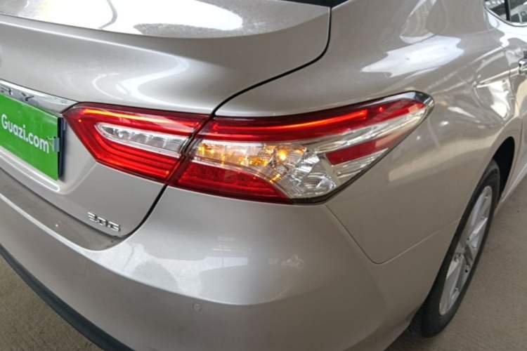 Used Toyota Camry 2021 2.0G Luxury Edition Right Rear Taillight