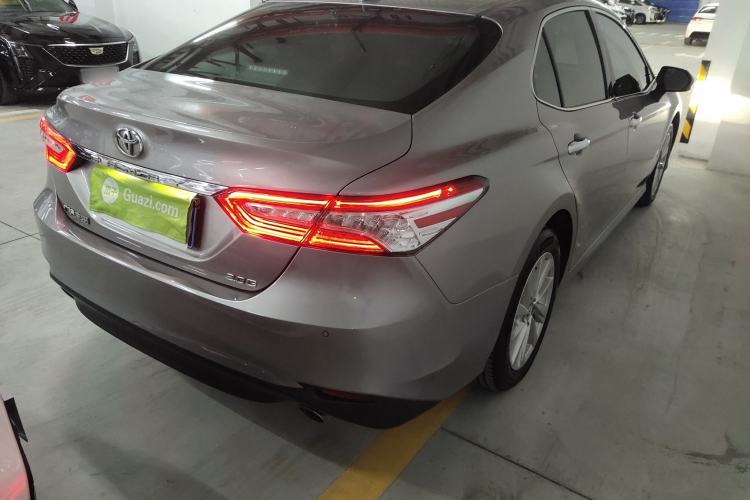 Used Toyota Camry 2021 2.0G Luxury Edition Right Rear Taillight