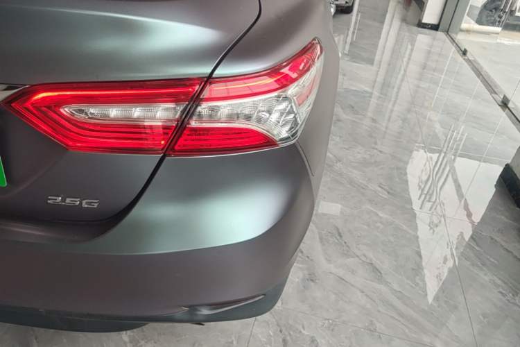 Used Toyota Camry 2021 2.5G Luxury Edition Right Rear Taillight