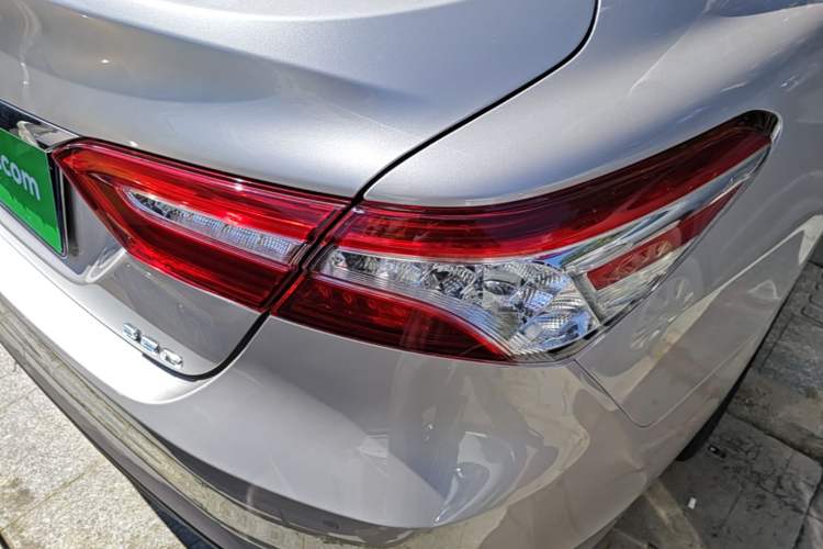 Used Toyota Camry 2021 2.5G Luxury Edition Right Rear Taillight