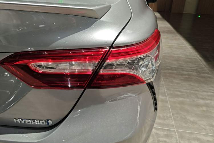 Used Toyota Camry 2021 Dual-Motor 2.5HS Fēngshàng Edition Right Rear Taillight